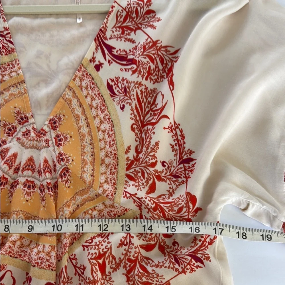 Free People Elegant Cream and Red Patterned Blouse size Small - Picture 3 of 9